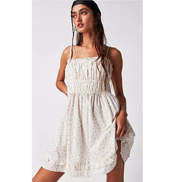 Free People Dresses & Skirts - NEW Free People Gabby Mini Dress Ivory Sweetheart Ruched Cherries Cherry Print